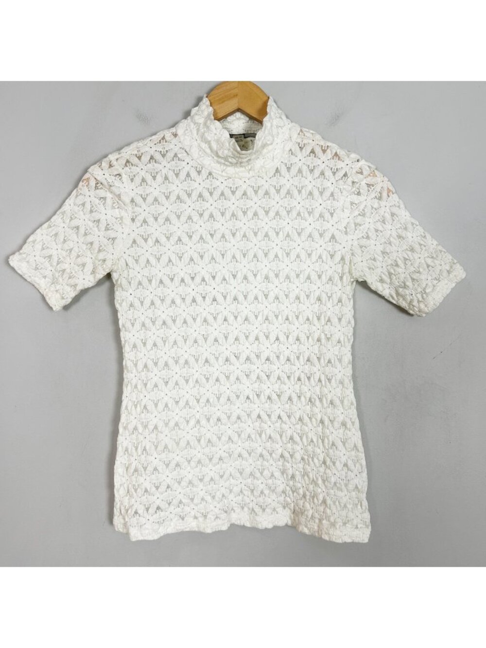 Tahari White Fitted Tee Floral Stretch Knit Mock Neck Feminine Size XS Women's